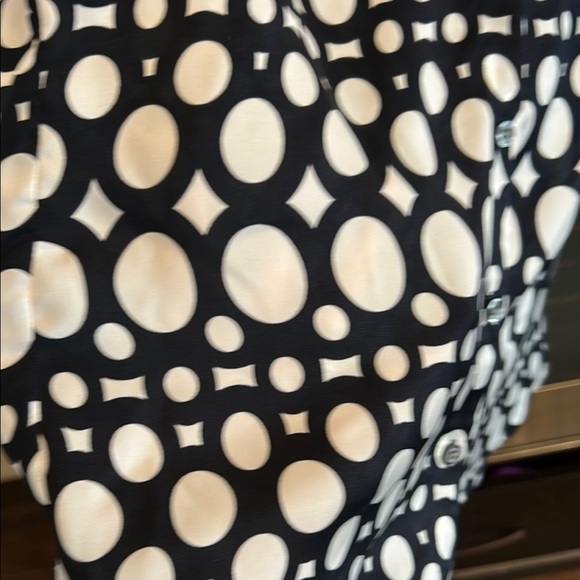 Banana Republic Black and White Blouse Elegant Top - Picture 3 of 4